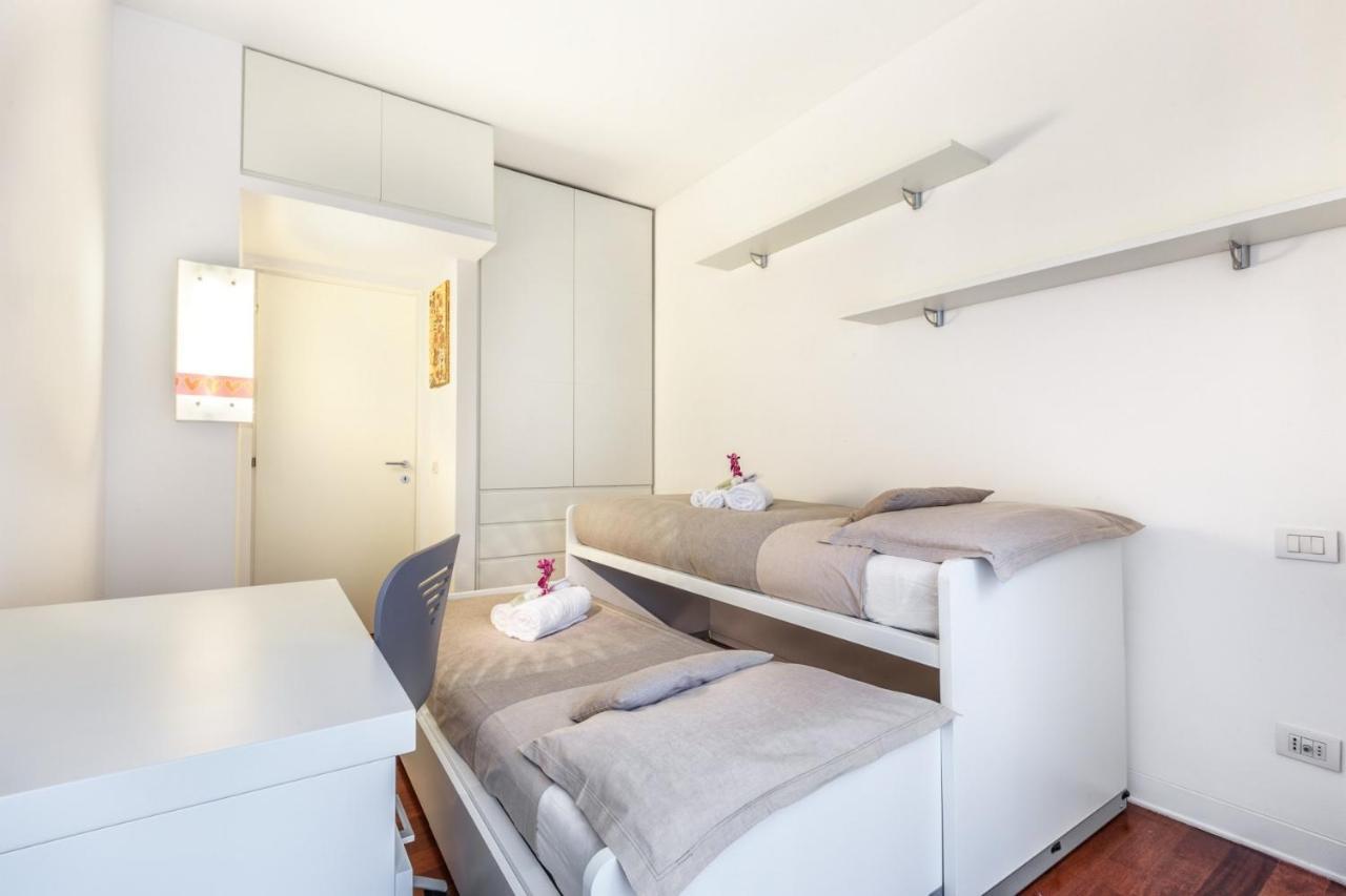 Bright And Cozy Apartment In Isola District - Marco Polo Mailand Exterior foto